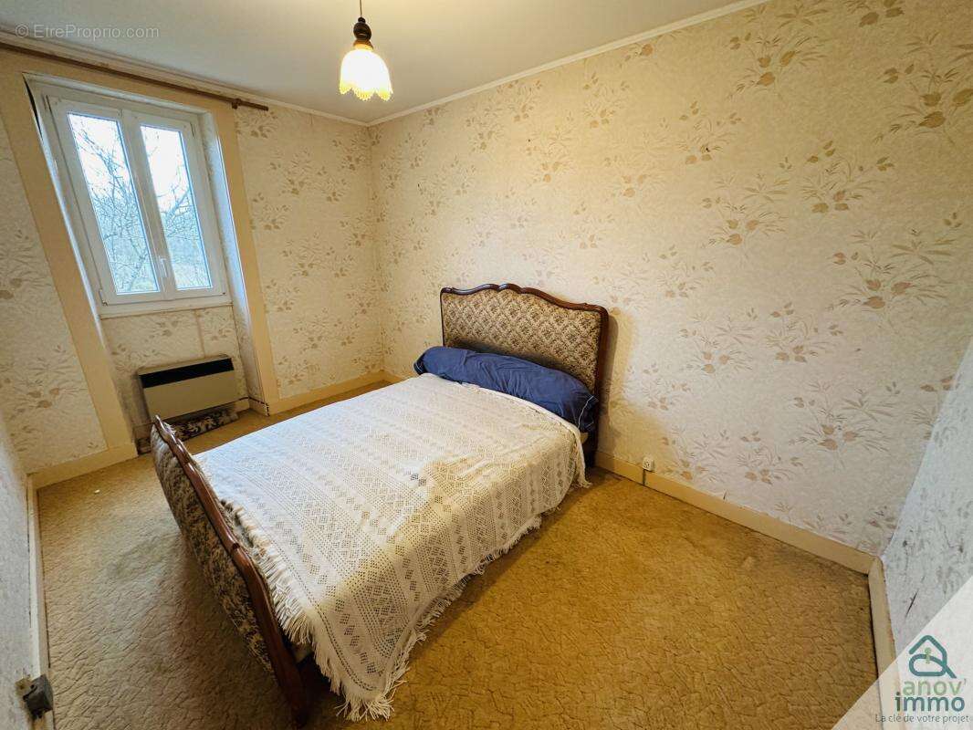 Maison à CHATEAUNEUF-SUR-CHARENTE