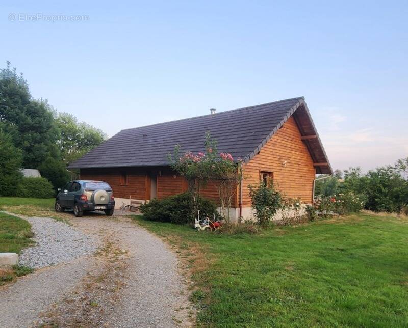 Maison à CALVINET