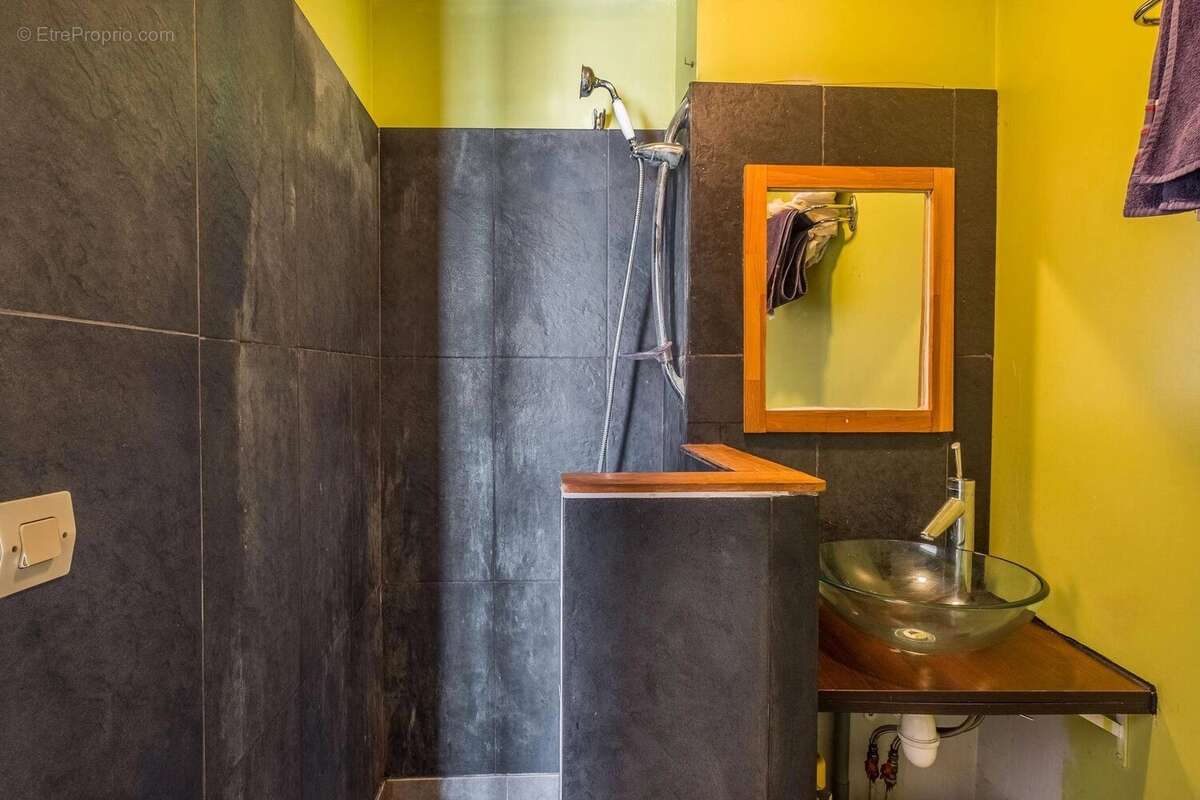 Maison à MONTMERLE-SUR-SAONE