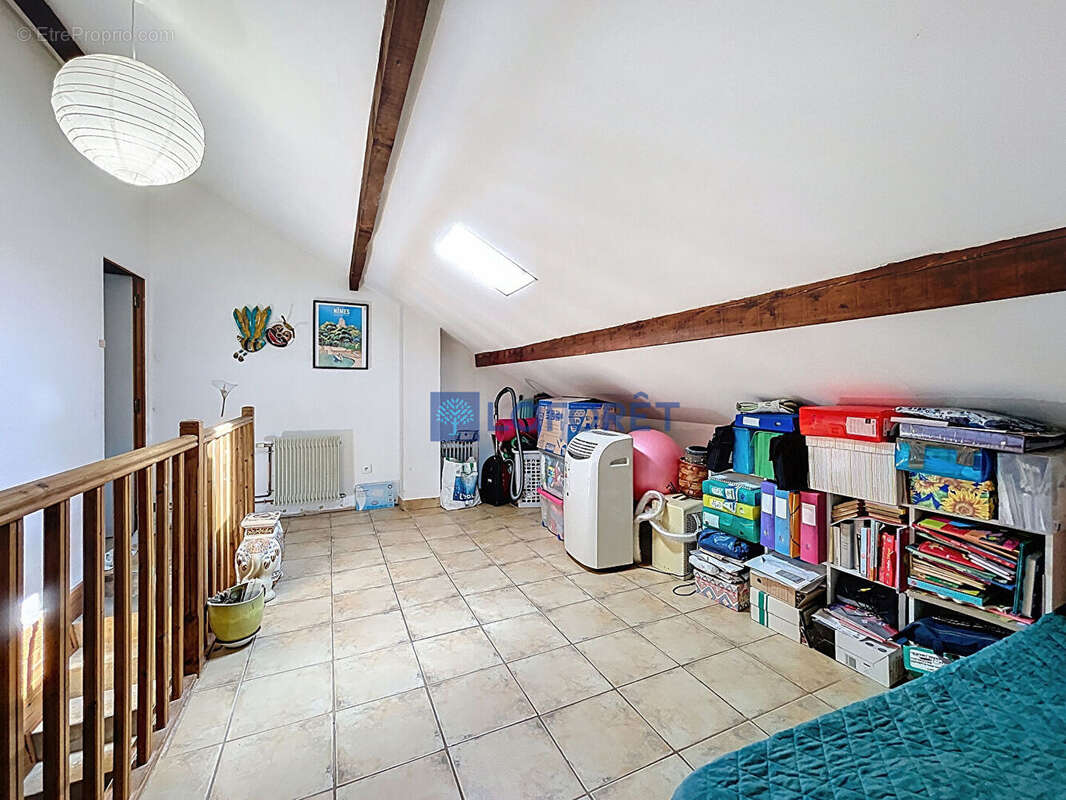 Maison à SAINTRY-SUR-SEINE