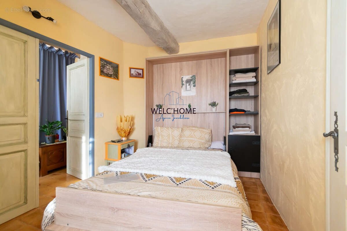 Maison à BAUDINARD-SUR-VERDON