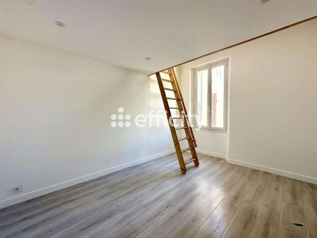 Maison à MARSEILLE-15E