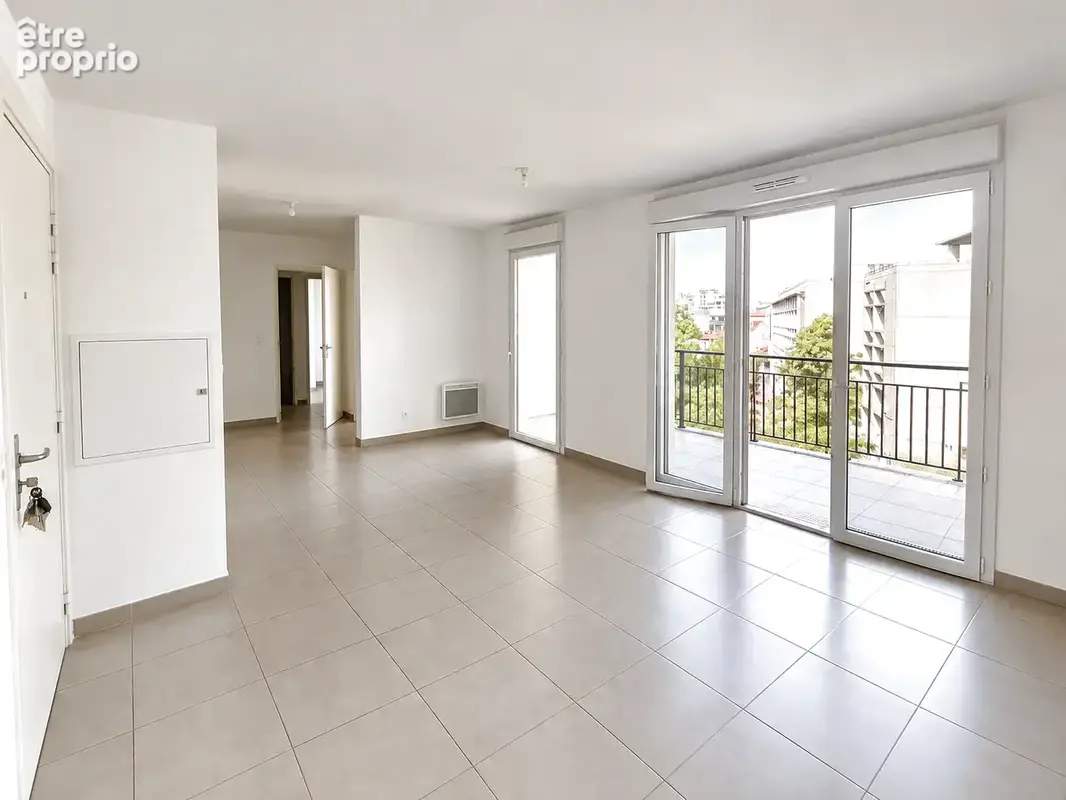 T3 60m2 + Terrasse 11m2 + Garage 13005 Marseille - photo 4