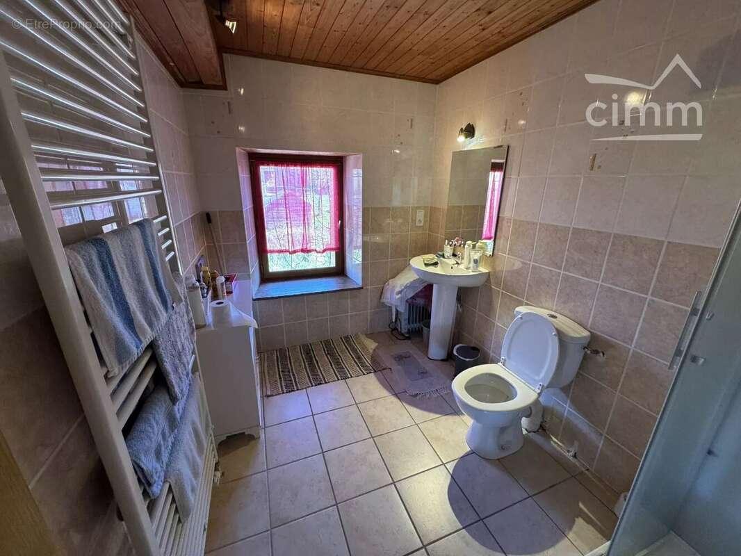 Appartement à MARSAC-EN-LIVRADOIS