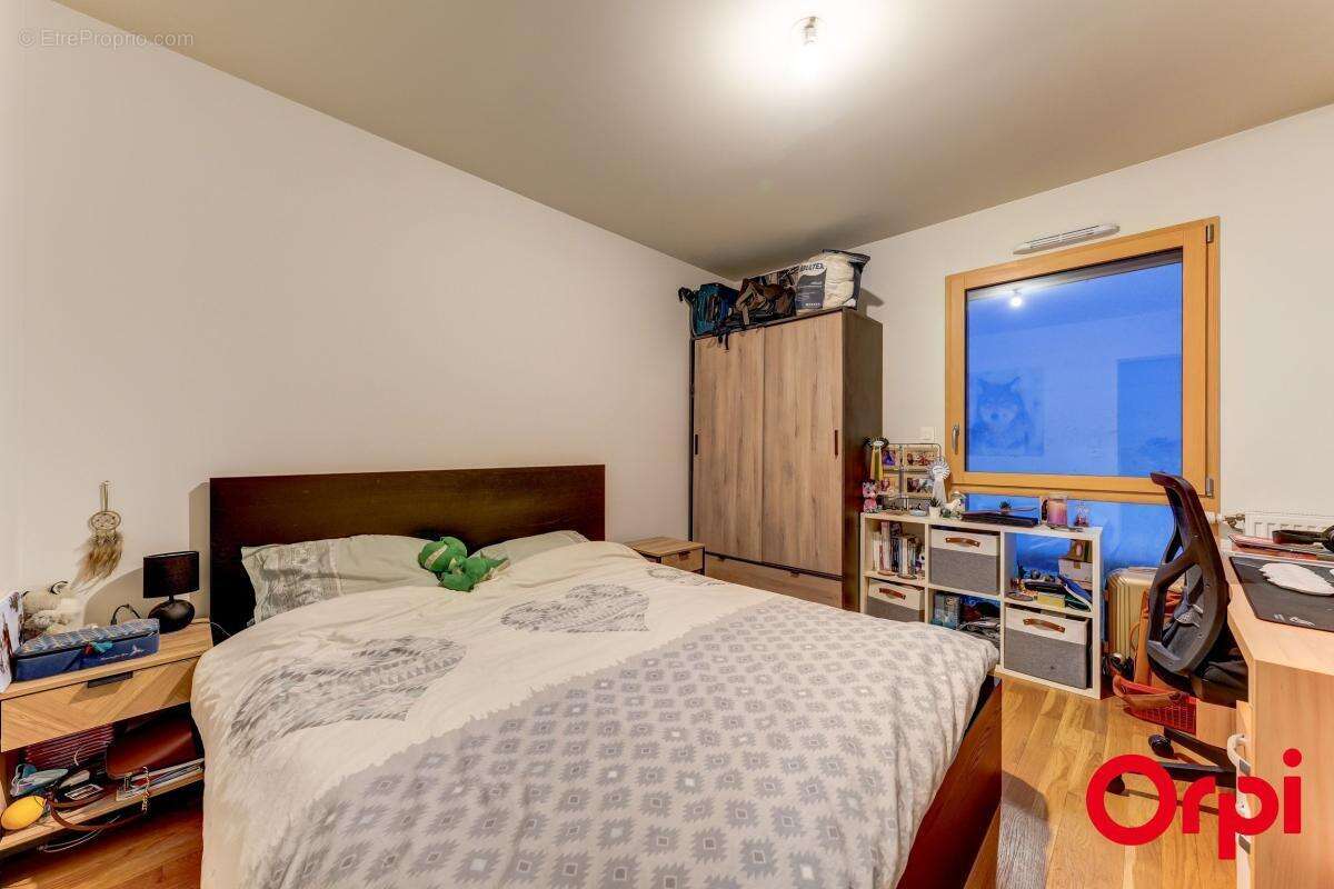 Appartement à LYON-8E