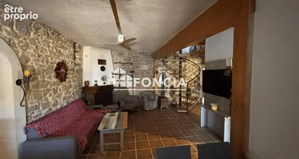 TOULON OUEST MAISON d'environ 120m2 avec 3 Chambres sur 490m2 de terrain - photo 14