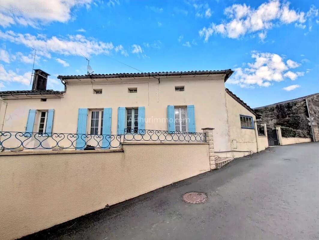 Maison à ABZAC