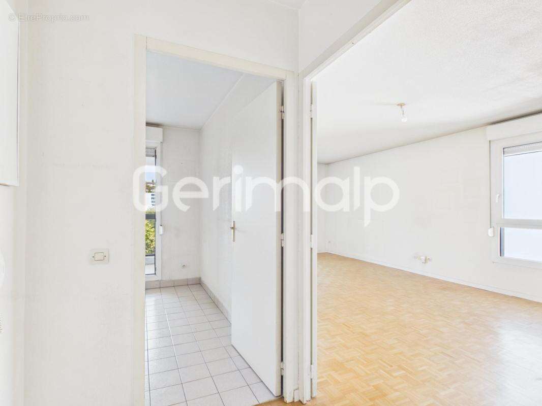 Appartement à CRAN-GEVRIER