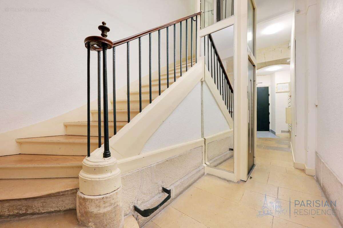 Appartement à PARIS-5E