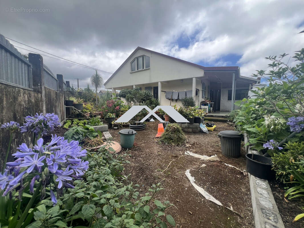 Maison à SAINT-JOSEPH