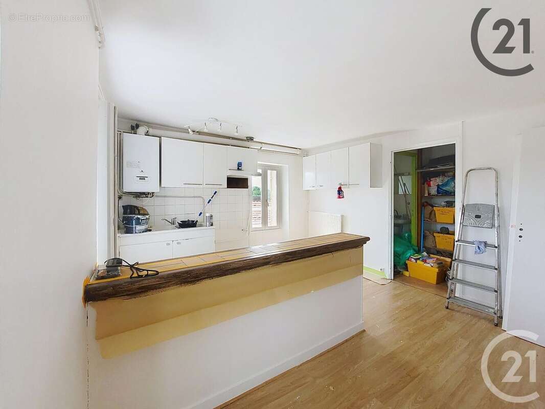 Autre à BRIENON-SUR-ARMANCON