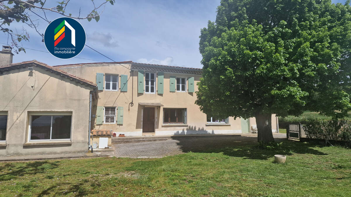 Maison à SAINT-GERVAIS-SUR-ROUBION