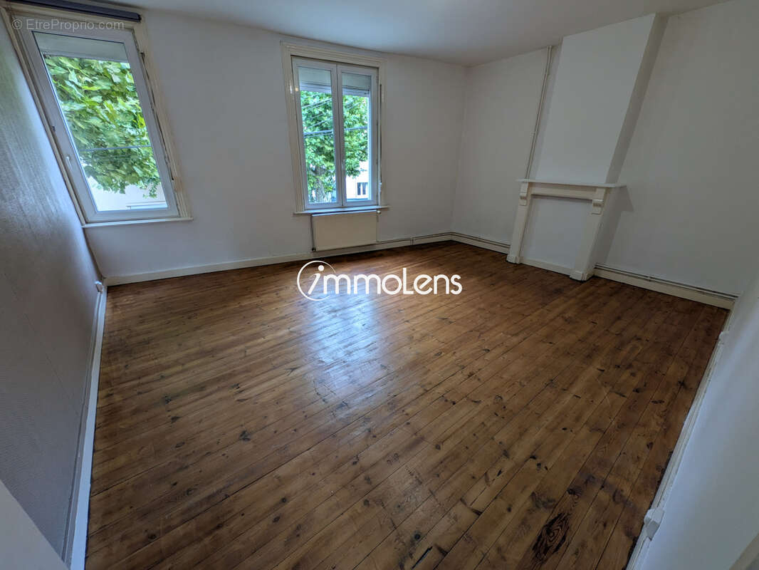 Maison 100 M2 - 3 chambres avec jardin   Hénin-Beaumont - photo 17
