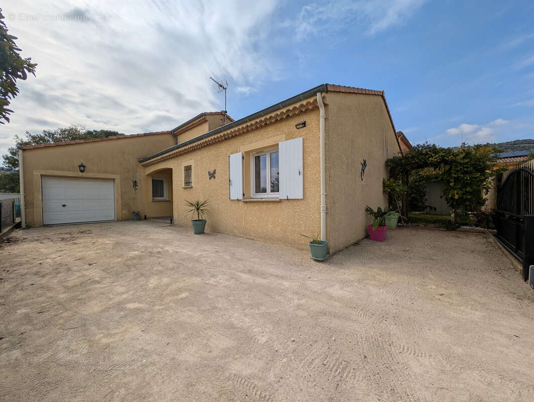Maison à CORNAS
