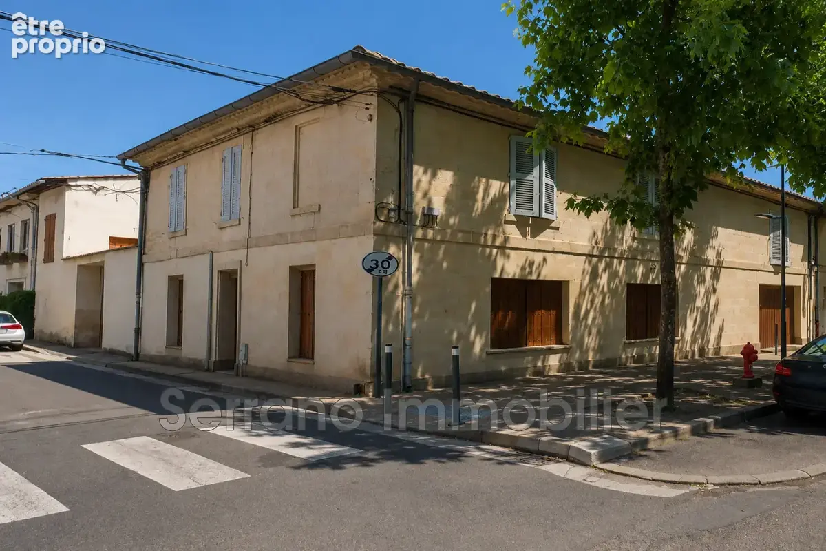 Appartement à BEAUCAIRE