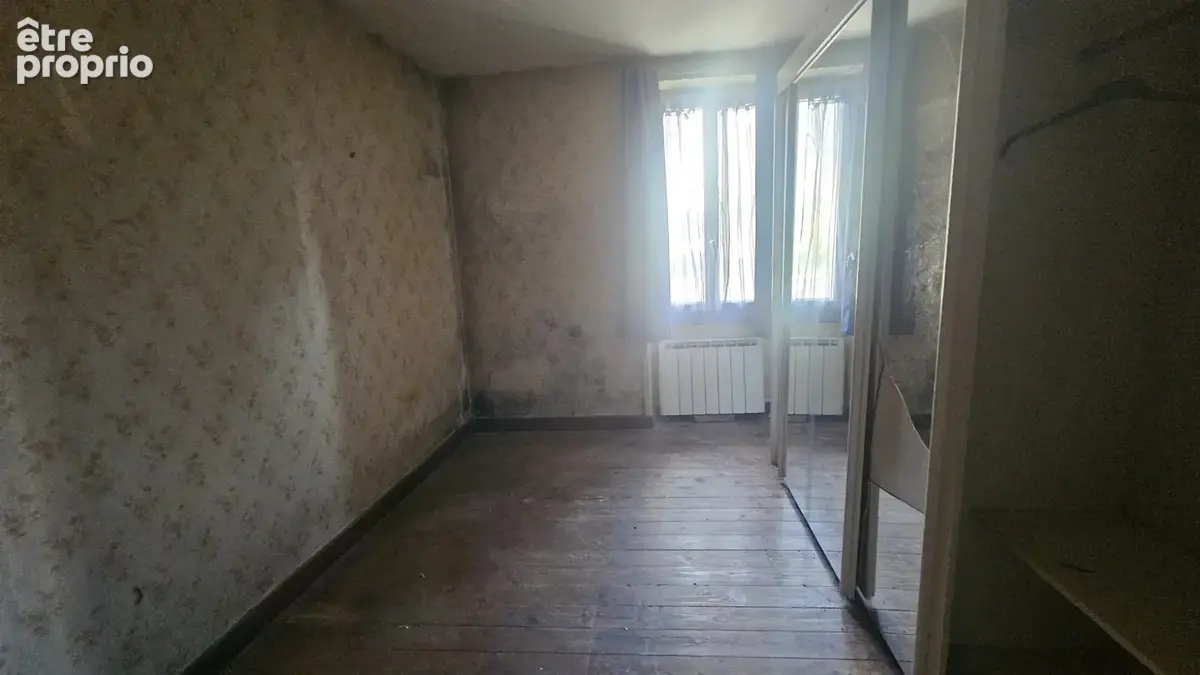 Maison de ville à rénover - photo 5