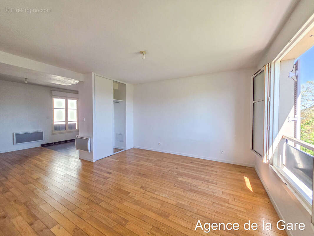 Appartement à MAISONS-LAFFITTE
