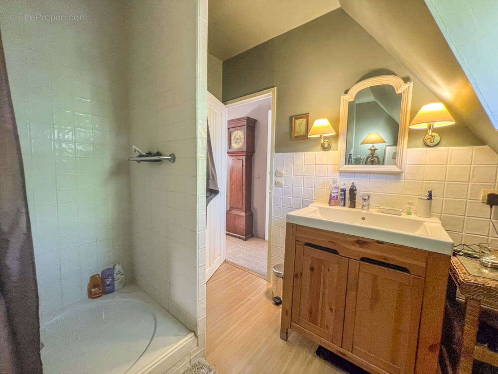 Maison à LE RENOUARD