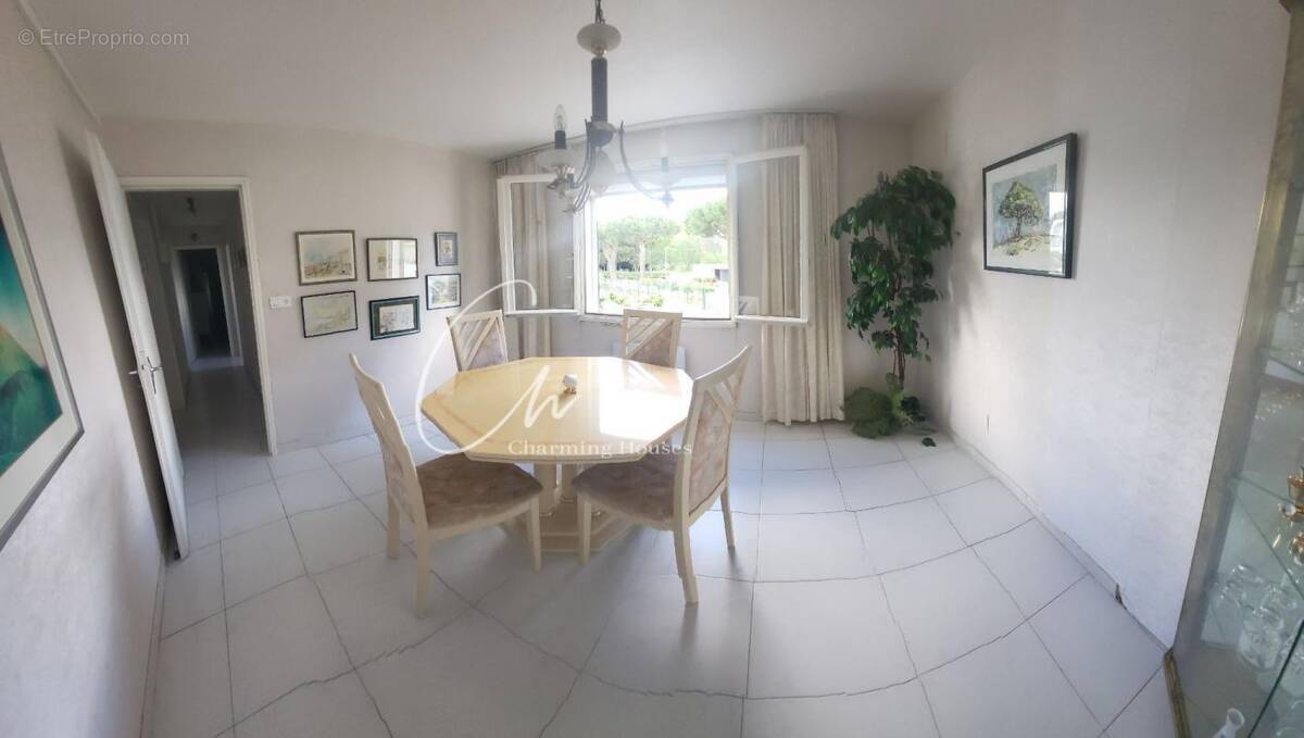 Appartement à LA GRANDE-MOTTE