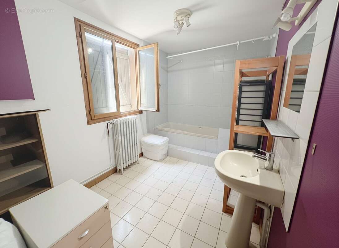 Maison à MAROLLES