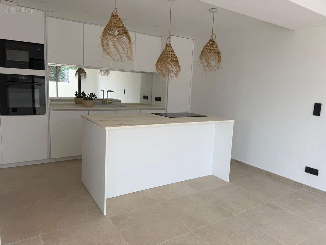 Villa rénovée au cœur de La Croix-Valmer - photo 5