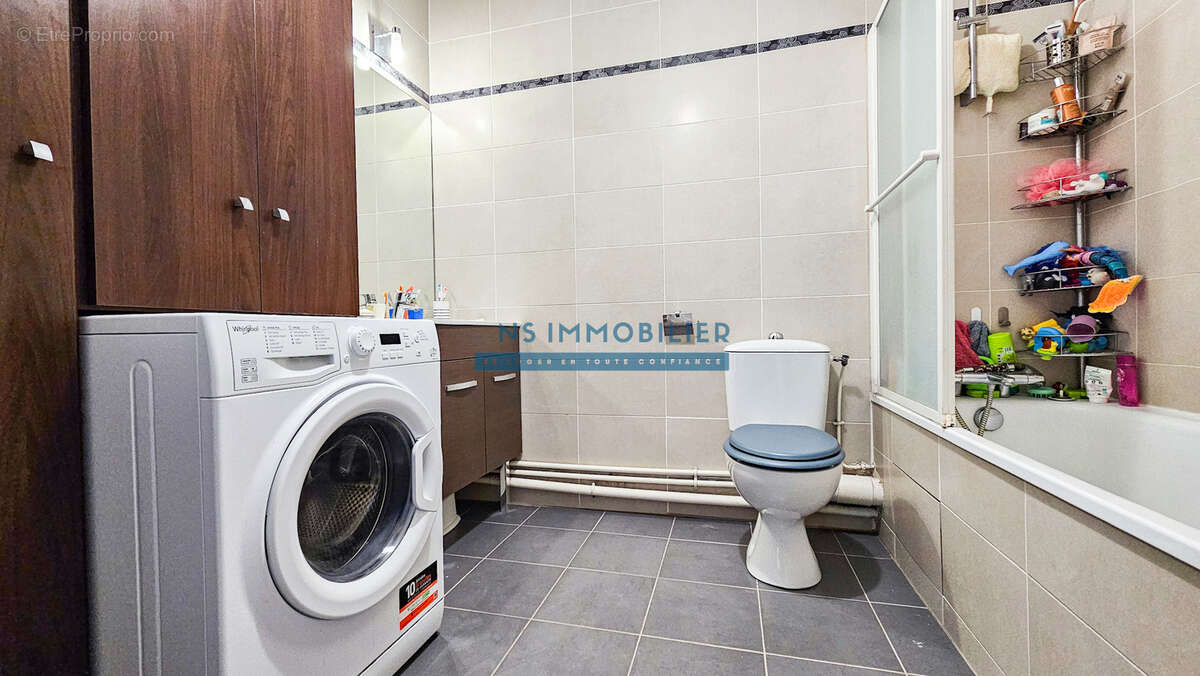 Appartement à COLOMBES