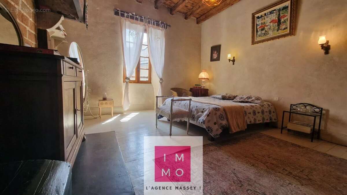 Maison à LA BARTHE-DE-NESTE