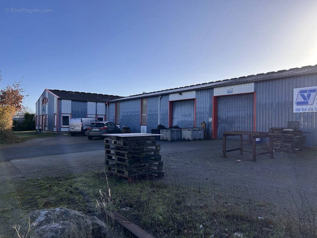 Commerce à ARGENTON-SUR-CREUSE