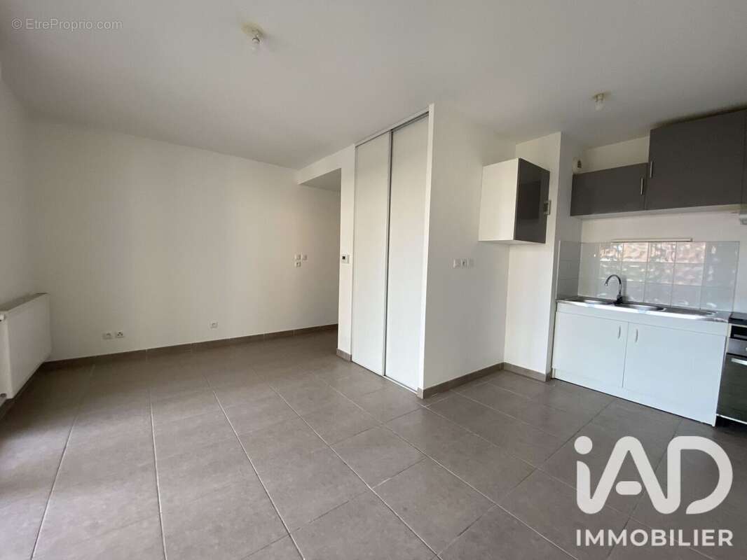 Photo 3 - Appartement à LA SEYNE-SUR-MER