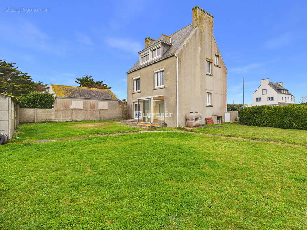Maison à PENMARCH