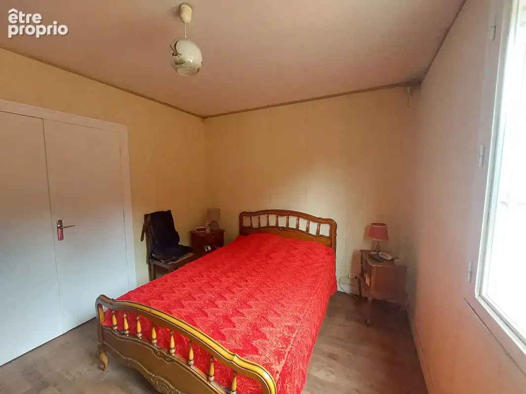 Ensemble maison d'habitation et une grande bâtisse à rénover pour création 2eme habitation - photo 5