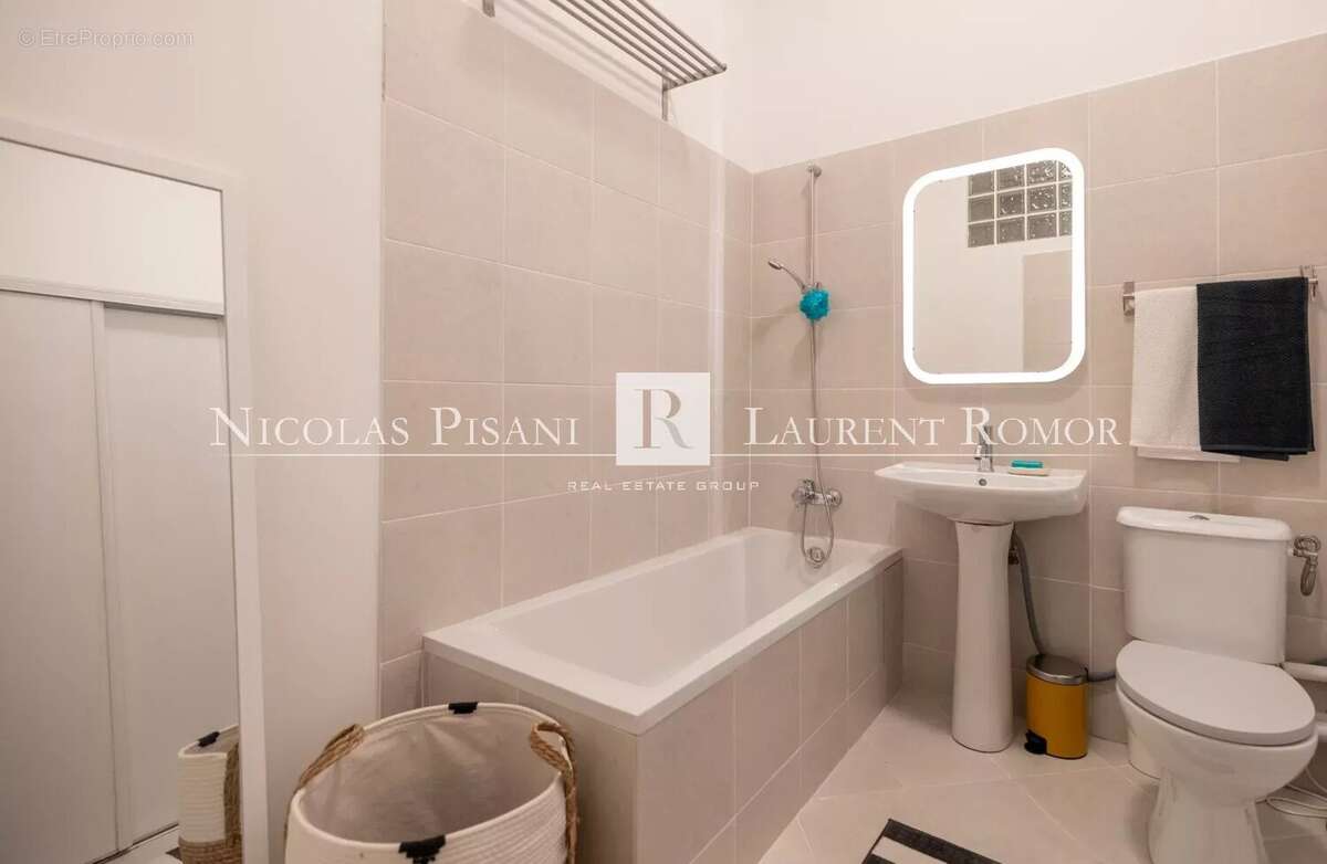 Appartement à VILLEFRANCHE-SUR-MER
