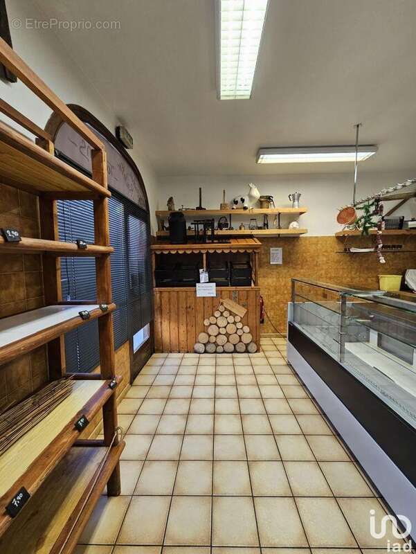 Photo 4 - Commerce à RISOUL
