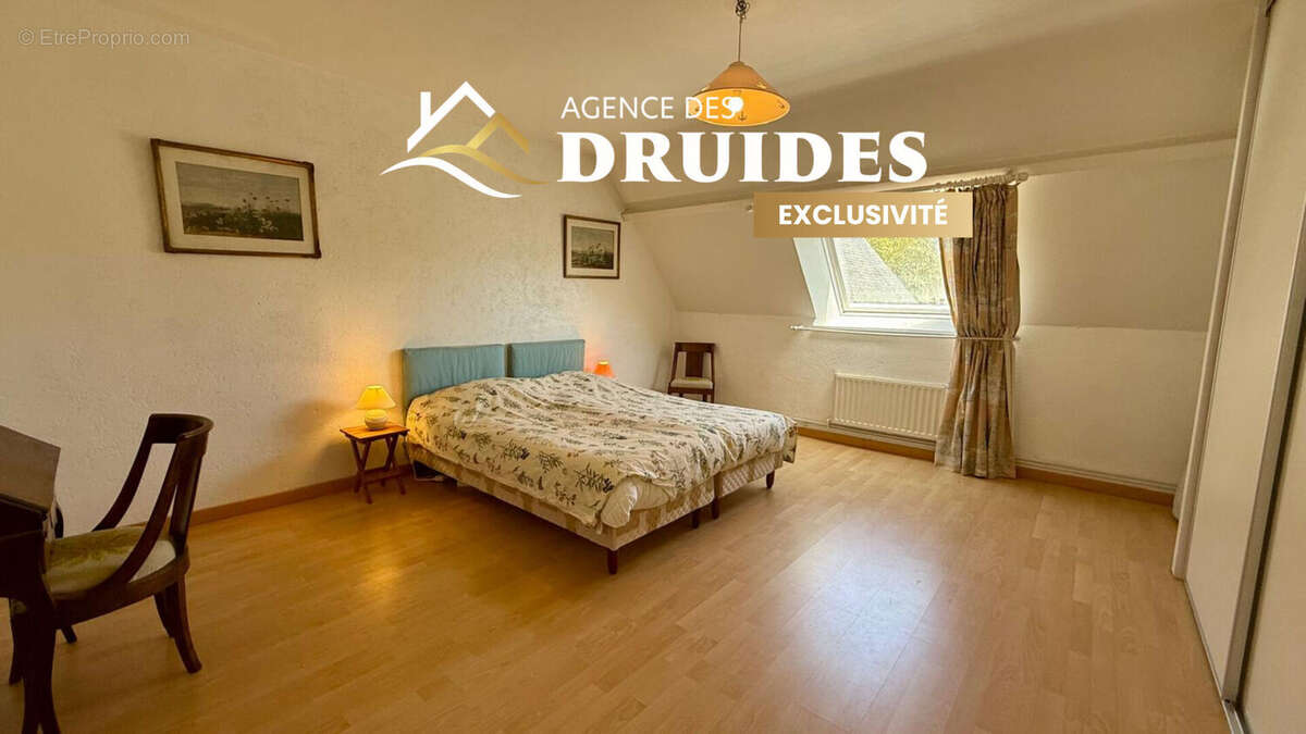 Maison La Trinite Sur Mer 7 pièces 243 m2 - 56470 - photo 10