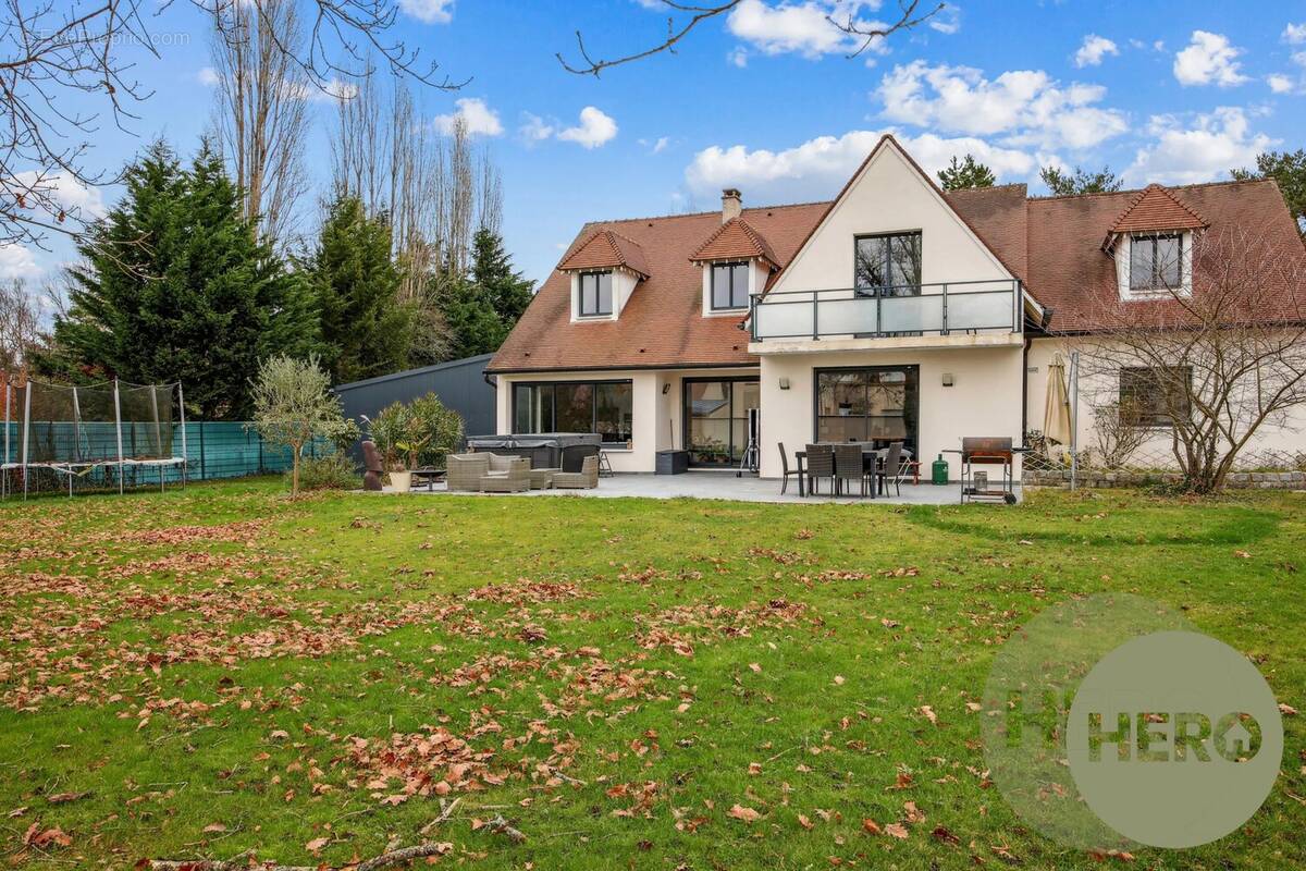 Maison à RAMBOUILLET