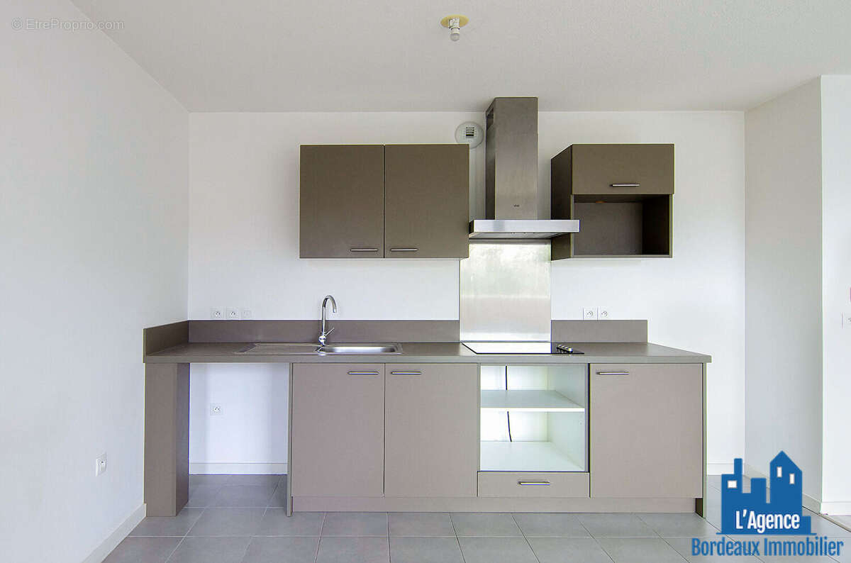 Appartement à BORDEAUX