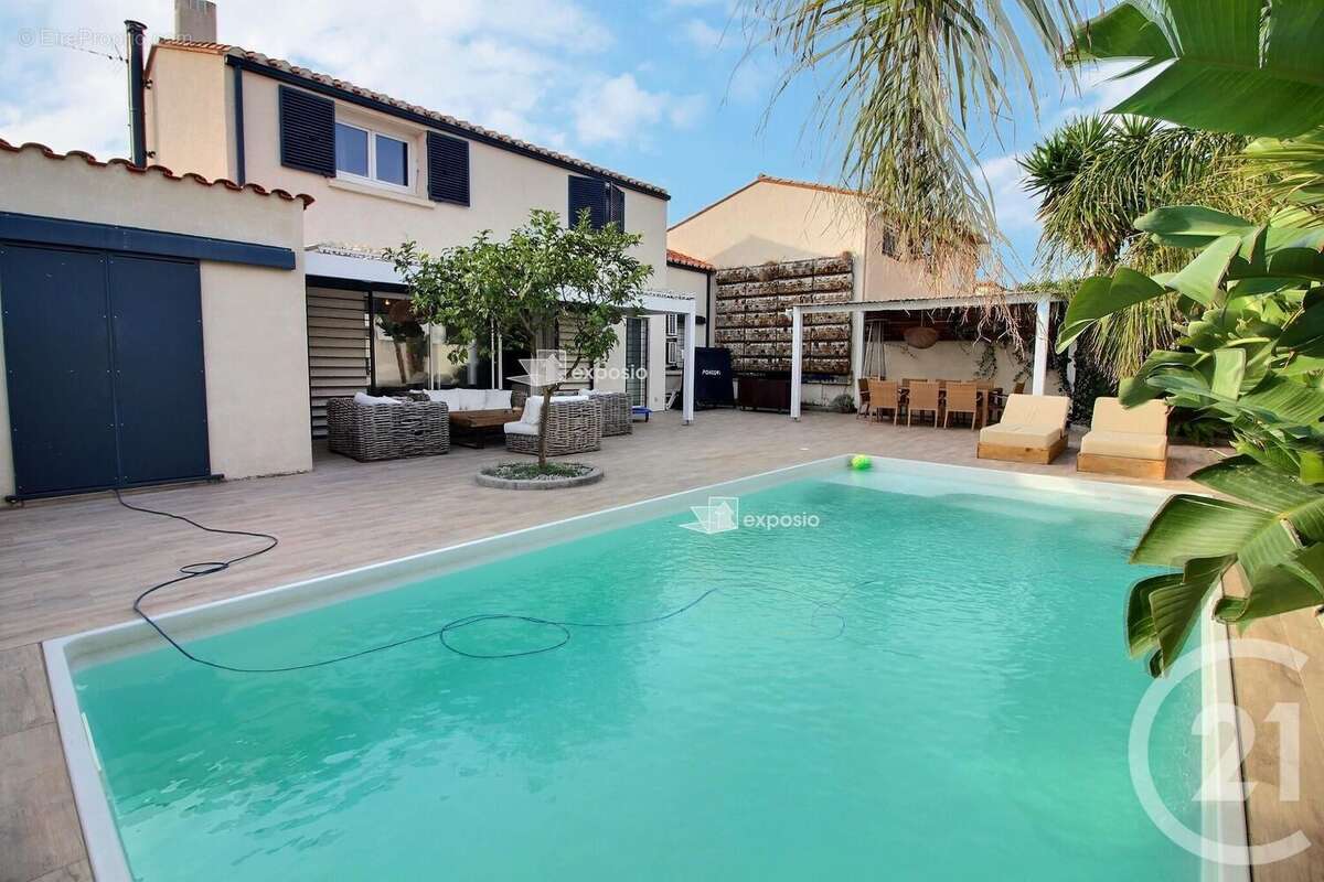 Maison à CANET-EN-ROUSSILLON