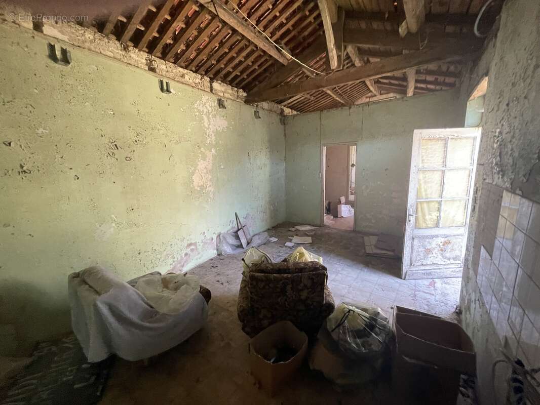 Appartement à TRIAC-LAUTRAIT