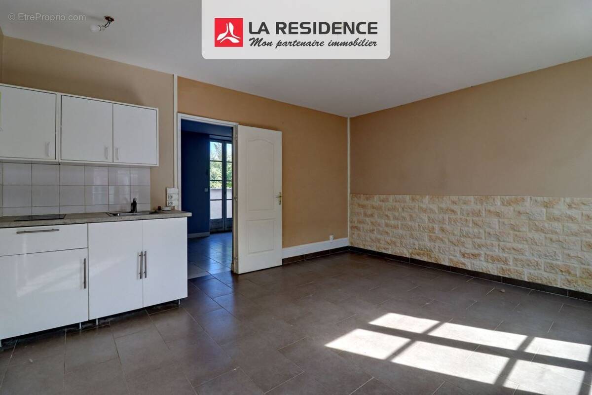 Appartement à MAREIL-SUR-MAULDRE