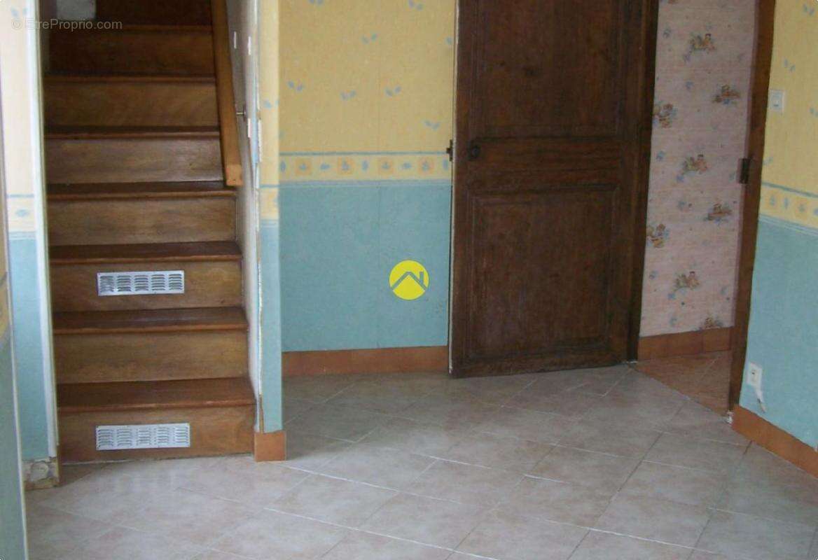 Maison a renover pour 1er achat - photo 9