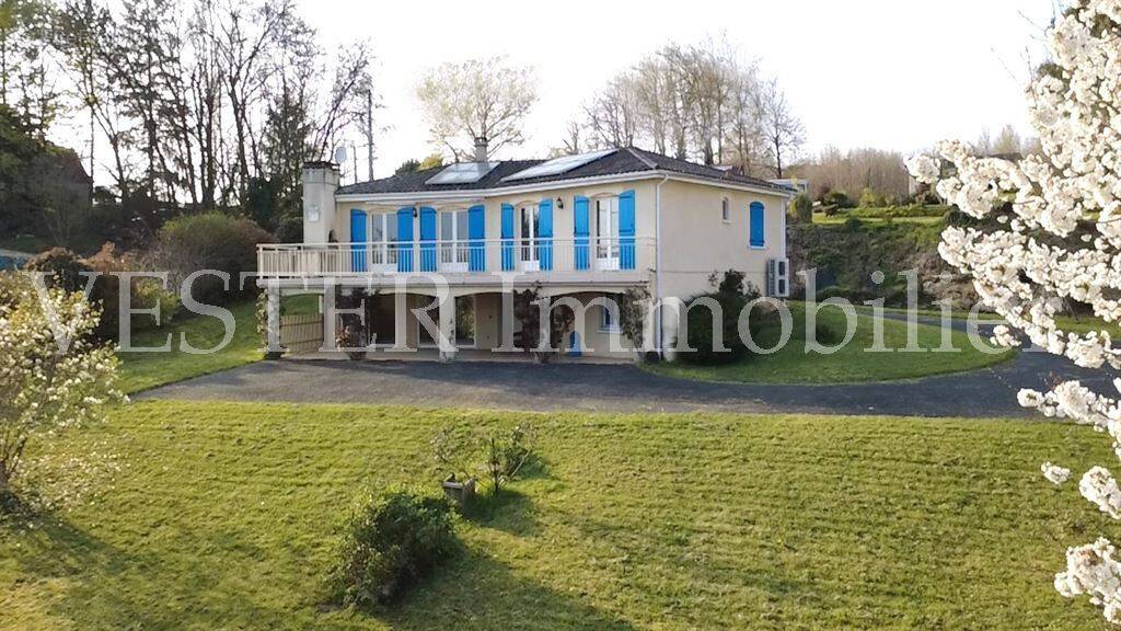 Maison à SAINT-FRONT-DE-PRADOUX