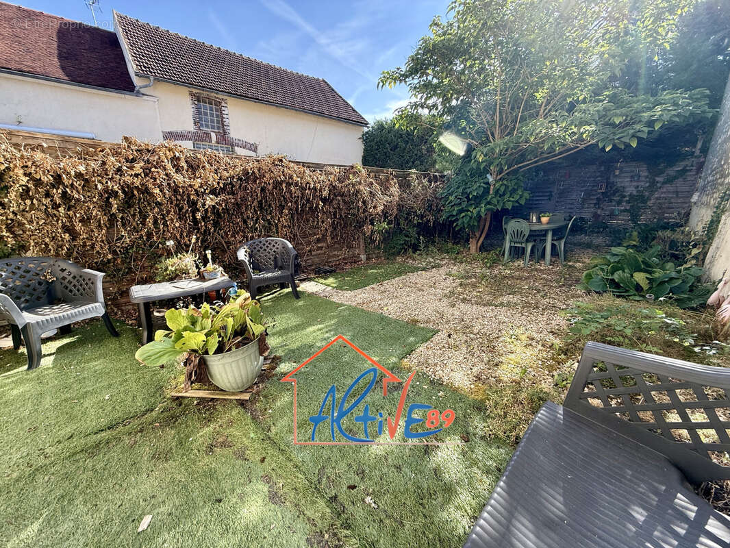 Maison divisée en deux logements   Idéal investissement ou projet familial à Valravillon - photo 20