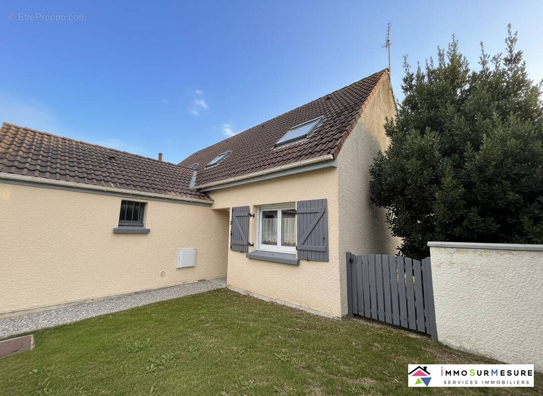 Maison à LONGUENESSE