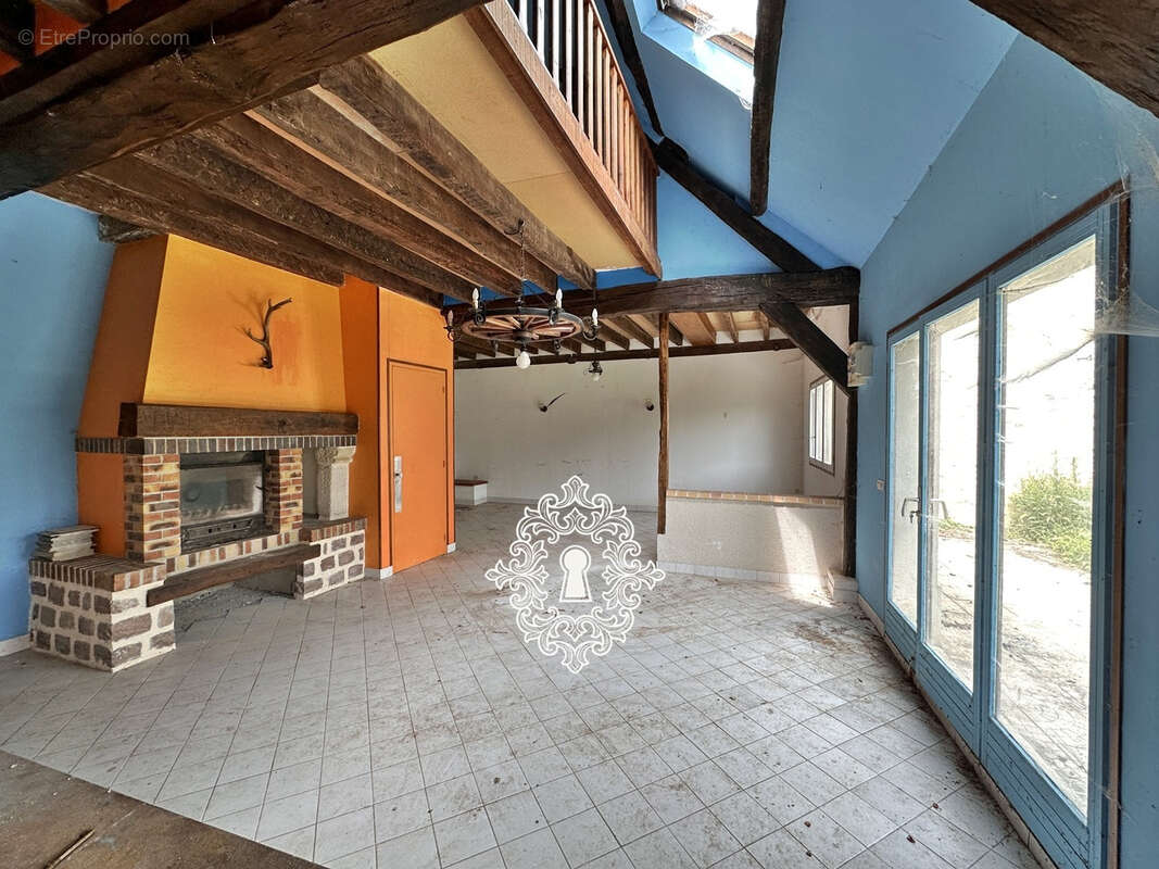 Maison à DONNEMARIE-DONTILLY