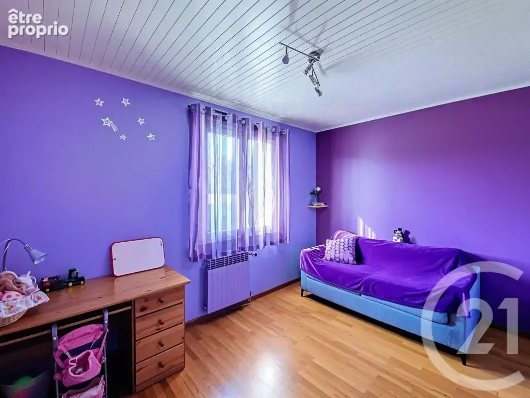 Maison 222 m² à Feyzin  - photo 6