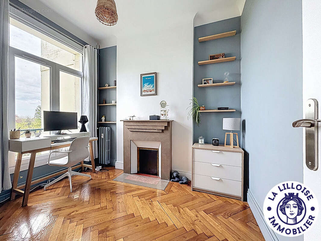 Appartement à MARCQ-EN-BAROEUL