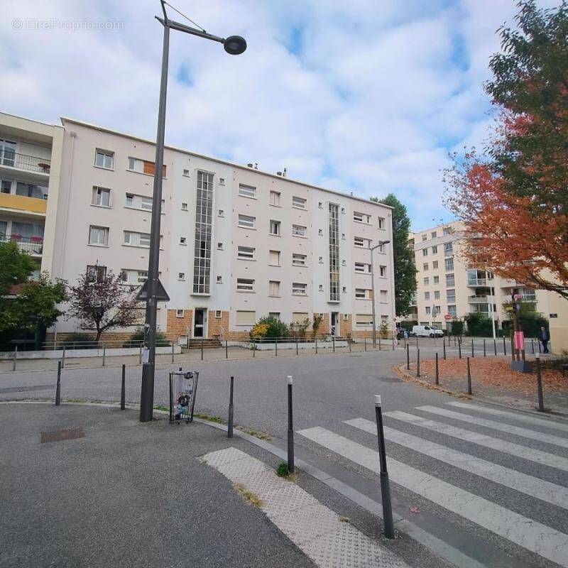 Appartement à LYON-7E