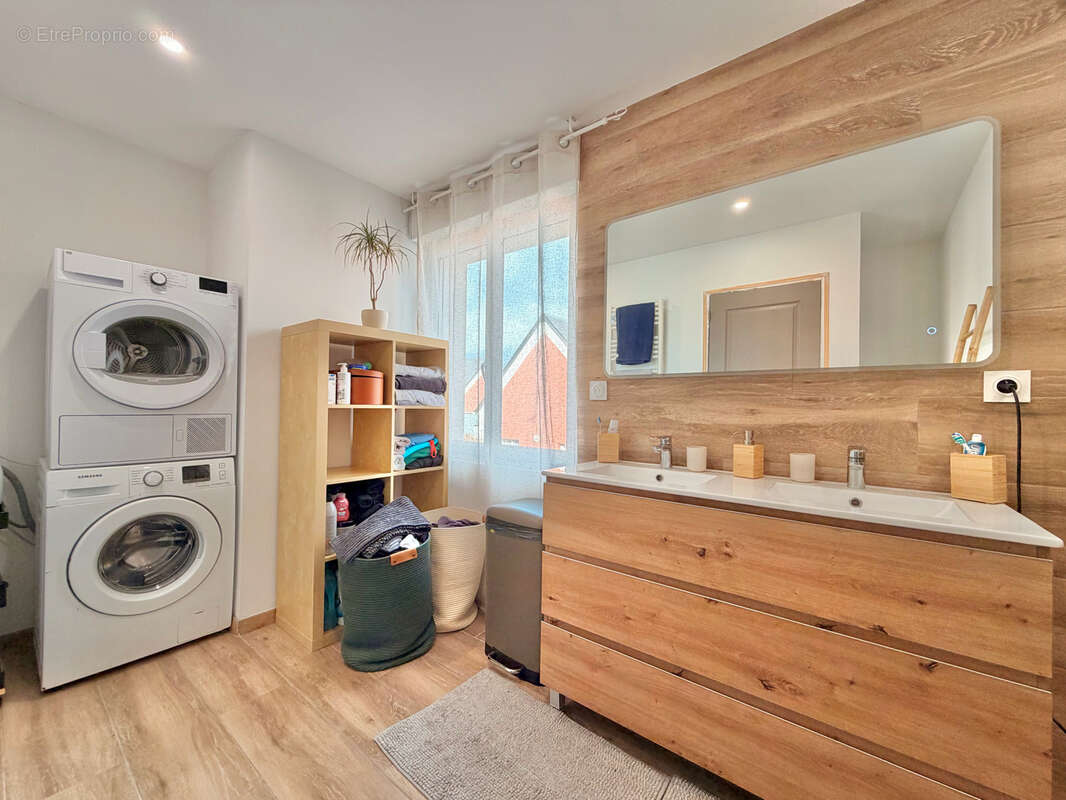 Maison à MERVILLE-FRANCEVILLE-PLAGE