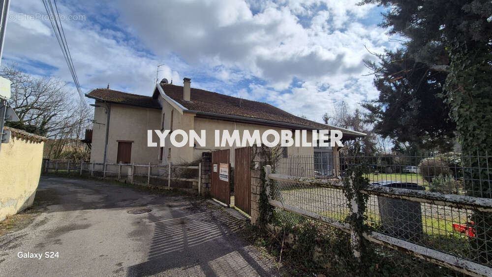 Maison à MARCILLOLES