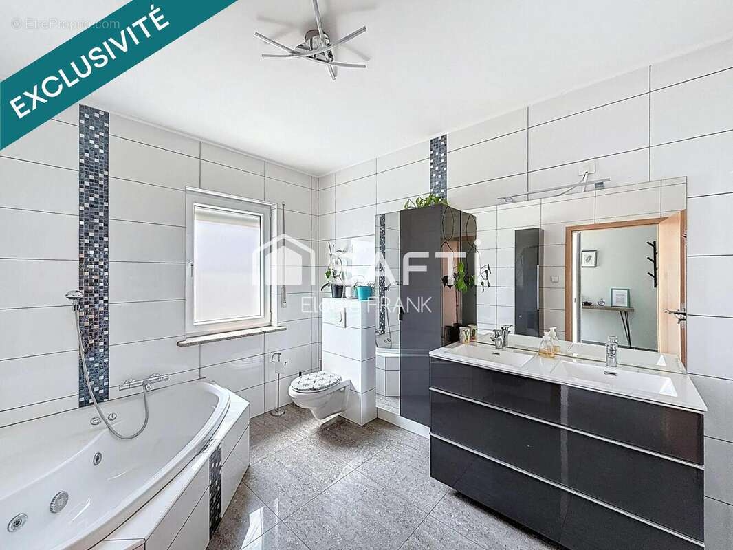 Maison 184 m² à Redange  - photo 4
